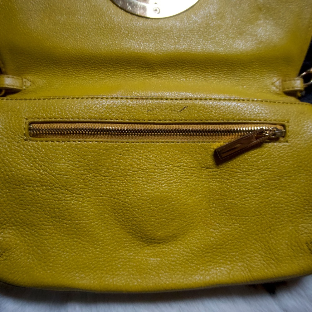 Tory Burch Purse - Picture 6 of 6